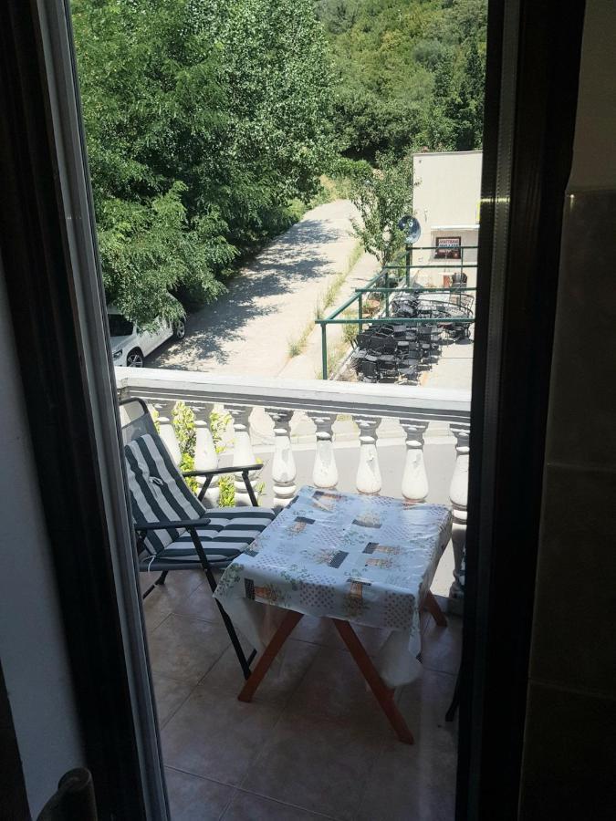 Sobe I Apartmani Marovic Petrovac Exterior foto
